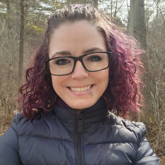 Meet your Posher, Lindsey - Picture 3 of 16